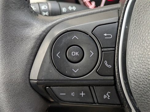 Used 2023 Toyota RAV4 XLE Premium image 24