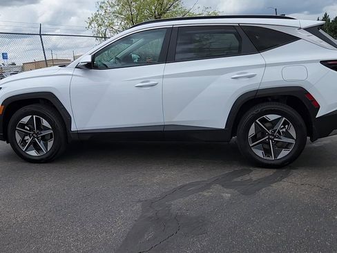 Used 2025 Hyundai Tucson SEL AWD/4WD image 2