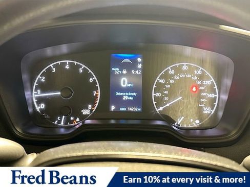 Used 2024 Toyota Corolla LE image 15