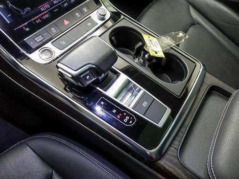 Used 2023 Audi Q8 Premium w/ Convenience Package image 30