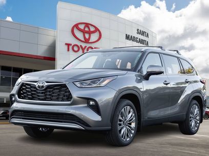 New 2026 Toyota Highlander Platinum