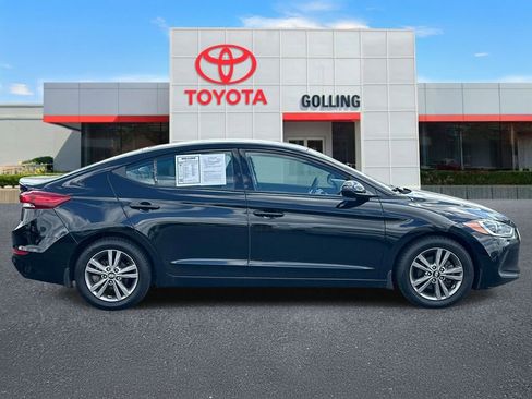 Used 2018 Hyundai Elantra SEL FWD image 6