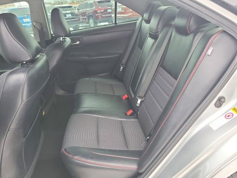 Used 2015 Toyota Camry SE image 26