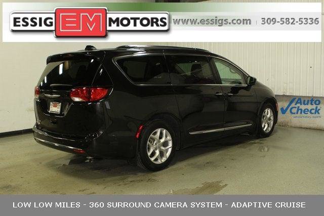 Used 2020 Chrysler Pacifica Touring-L Plus w/ Tire & Wheel Group FWD image 41
