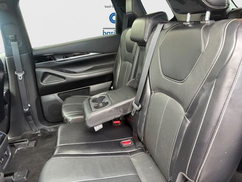 Used 2023 INFINITI QX60 Pure AWD/4WD image 18