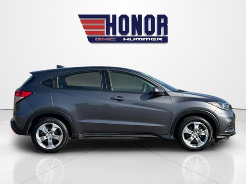 Used 2022 Honda HR-V LX image 3