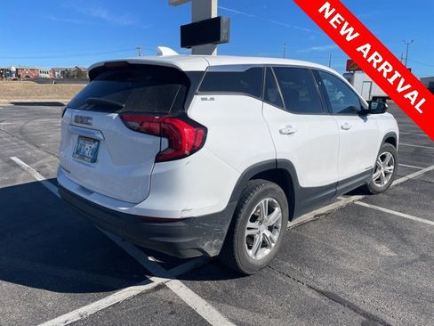 Used 2020 GMC Terrain SLE image 4