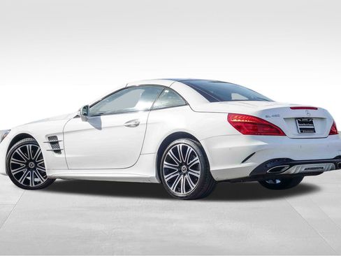 Used 2018 Mercedes-Benz SL 450 image 2