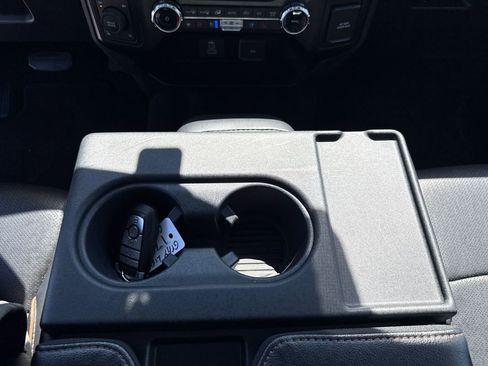 Used 2025 Ford F350 Lariat w/ Camper Package image 24