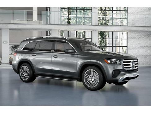 Certified 2026 Mercedes-Benz GLS 450 4MATIC image 12