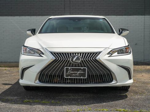 Used 2020 Lexus ES 350 w/ Premium Package FWD image 2
