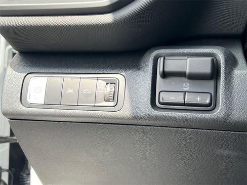 New 2026 Chevrolet Silverado EV LT image 27