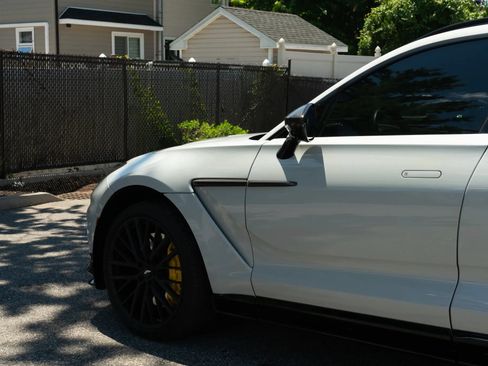 Used 2023 Aston Martin DBX 707 AWD/4WD image 37