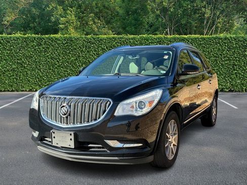 Used 2017 Buick Enclave Leather image 6