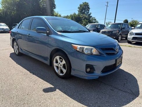 Used 2013 Toyota Corolla S FWD image 1