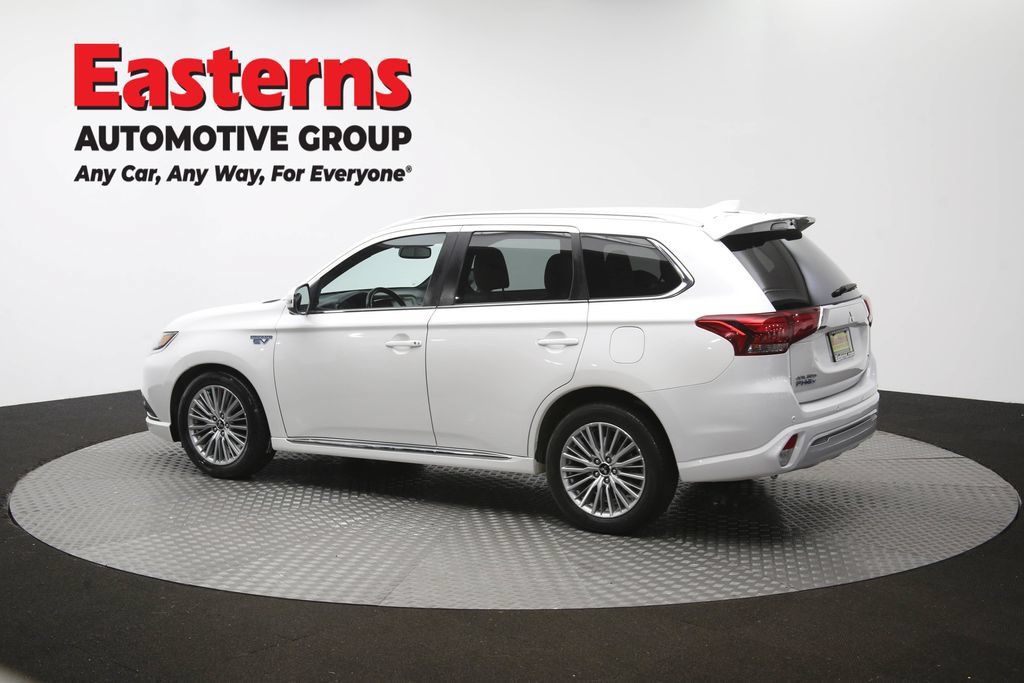 Used 2020 Mitsubishi Outlander SEL AWD/4WD image 64