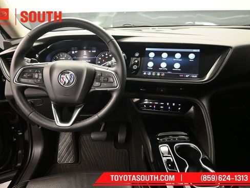 Used 2021 Buick Envision Essence w/ Sport Touring Package AWD/4WD image 11