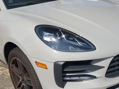 Used 2020 Porsche Macan S AWD/4WD image 4