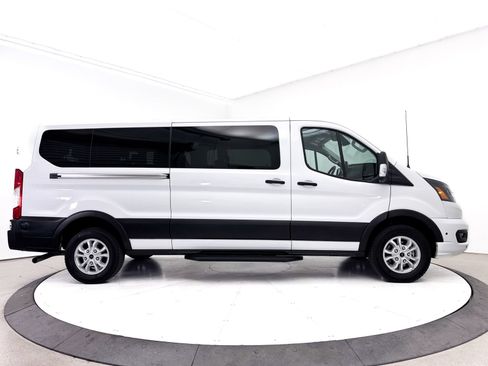 Used 2024 Ford Transit 350 XLT RWD image 36