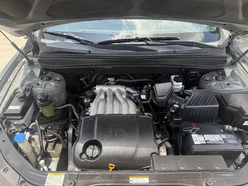 Used 2009 Hyundai Santa Fe GLS FWD image 24