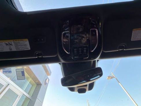 Used 2023 Maserati Grecale Modena AWD/4WD image 13