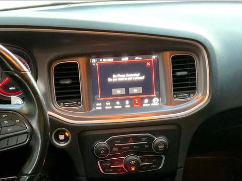 Used 2020 Dodge Charger Scat Pack image 6