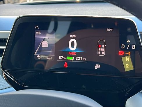 New 2025 Volkswagen ID. Buzz Pro S image 18