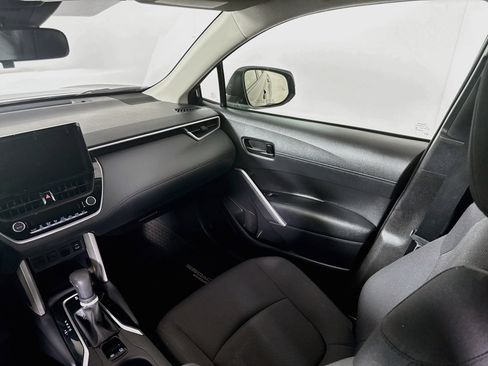 Certified 2023 Toyota Corolla Cross LE AWD/4WD image 23