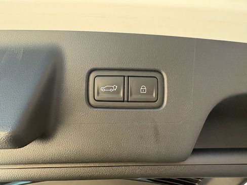 Used 2026 Hyundai Palisade Calligraphy FWD image 23