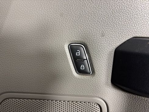 Used 2020 Ford F150 XL w/ Equipment Group 101A Mid AWD/4WD image 38
