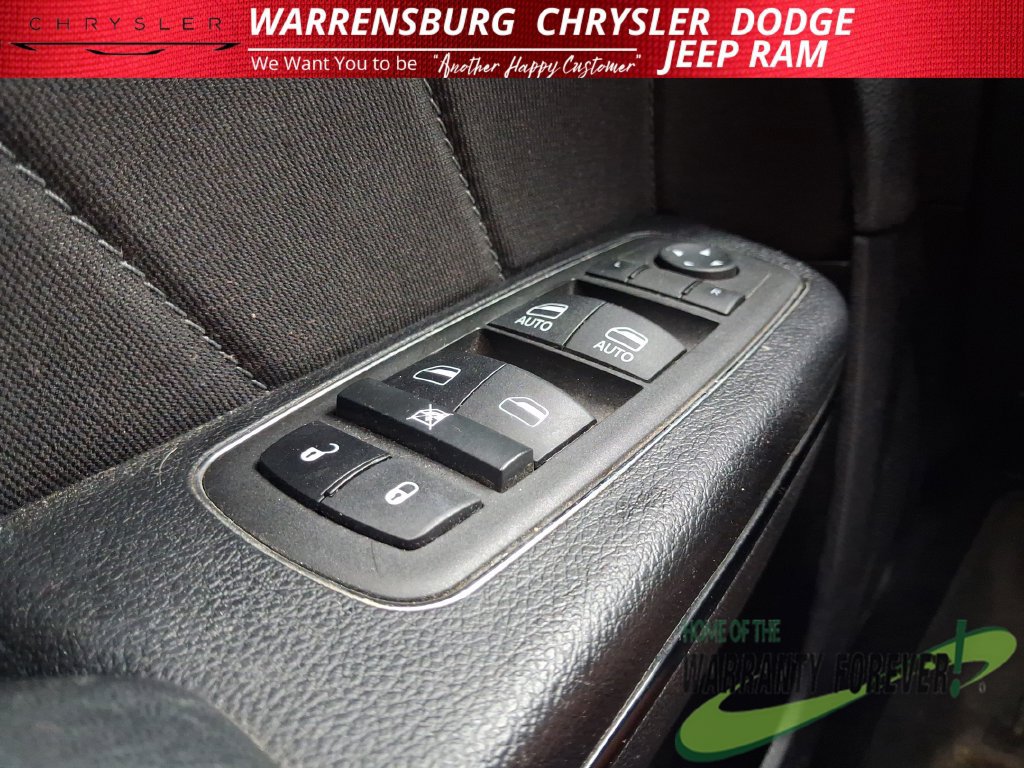 Used 2022 Dodge Charger SXT w/ Blacktop Package AWD/4WD image 28
