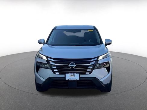 Used 2025 Nissan Rogue SV AWD/4WD image 4
