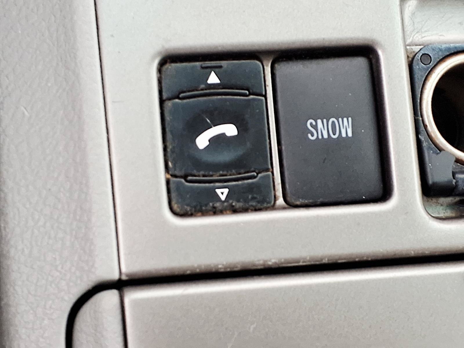 Used 2010 Toyota Highlander 2WD w/ Convenience Pkg image 21