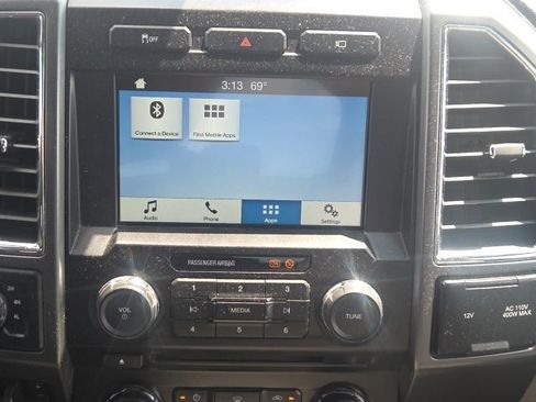 Used 2018 Ford F250 XLT w/ XLT Premium Package AWD/4WD image 26