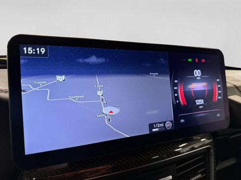 Used 2018 Mercedes-Benz G 63 AMG 4MATIC image 30