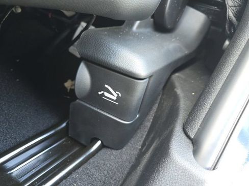 New 2026 RAM 2500 Laramie AWD/4WD image 26