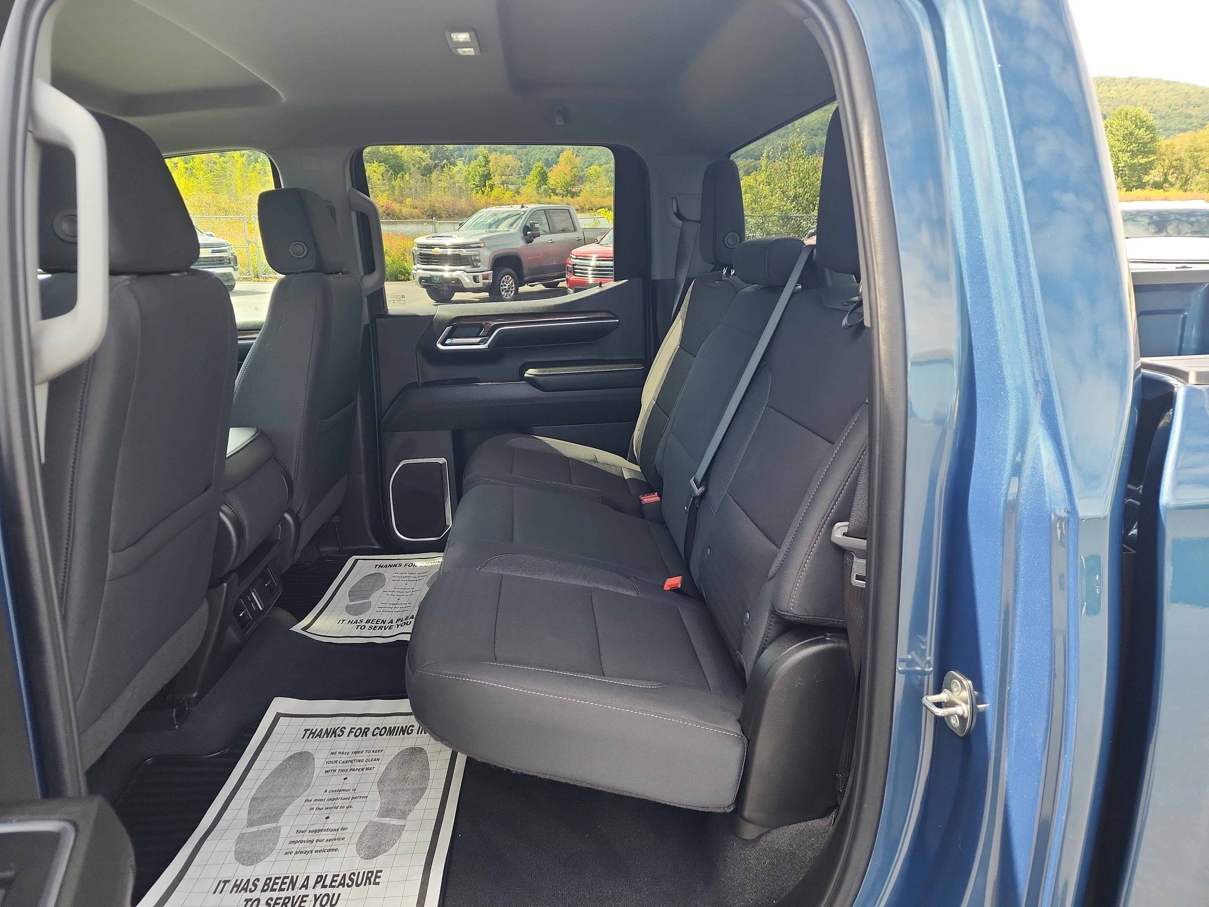 Certified 2024 Chevrolet Silverado 1500 LT AWD/4WD image 25