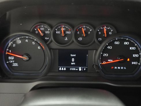 Used 2026 Chevrolet Silverado 1500 Custom RWD image 10