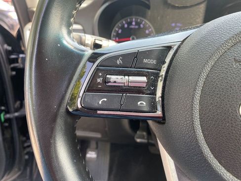 Used 2019 Kia Optima S image 16