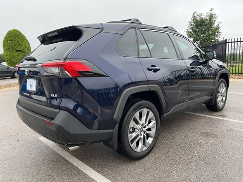 Used 2024 Toyota RAV4 XLE Premium FWD image 4