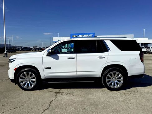 Used 2021 Chevrolet Tahoe Premier w/ Premium Package image 10