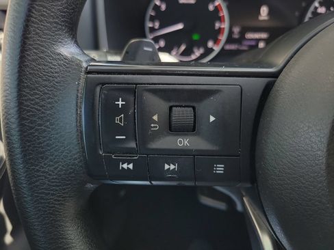 Used 2021 Nissan Rogue S FWD image 21