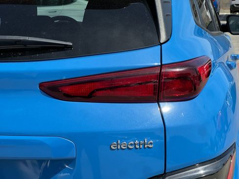 Used 2022 Hyundai Kona SEL image 28