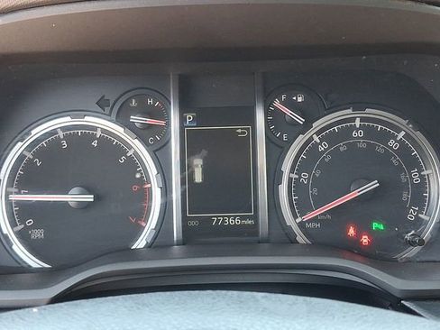 Used 2020 Toyota 4Runner Limited RWD image 17
