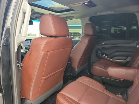 Used 2019 Chevrolet Tahoe Premier w/ Premier Plus Edition image 8