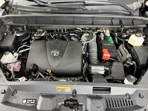 Used 2022 Toyota Highlander XSE w/ Protection Package #3 (TMS) AWD/4WD image 33