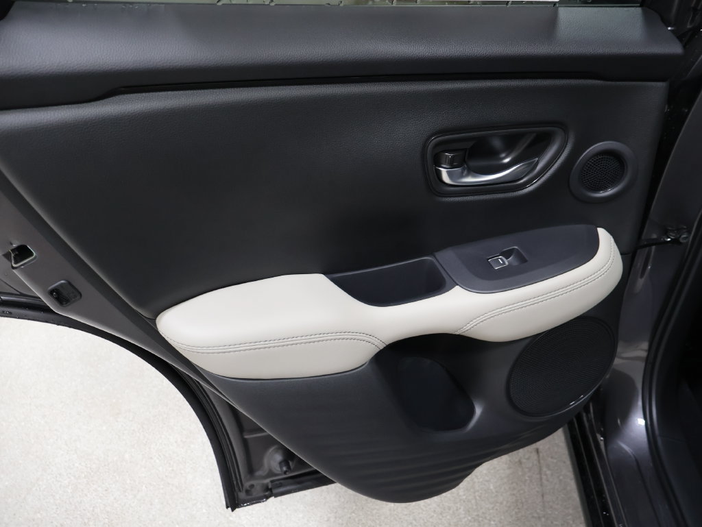 New 2027 Honda HR-V EX-L image 16