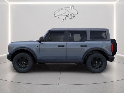 New 2025 Ford Bronco Big Bend w/ Black Diamond Package image 3