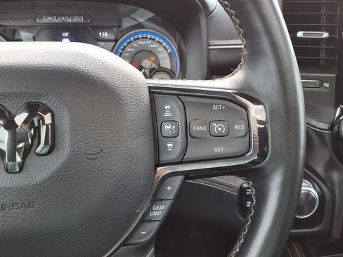 Used 2022 RAM 1500 Limited AWD/4WD image 35