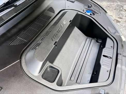 Used 2025 Ford Mustang Mach-E Select RWD image 31
